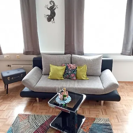 City Apartmentstudio Mit Tiefgarage Free Parking Graz Exterior foto