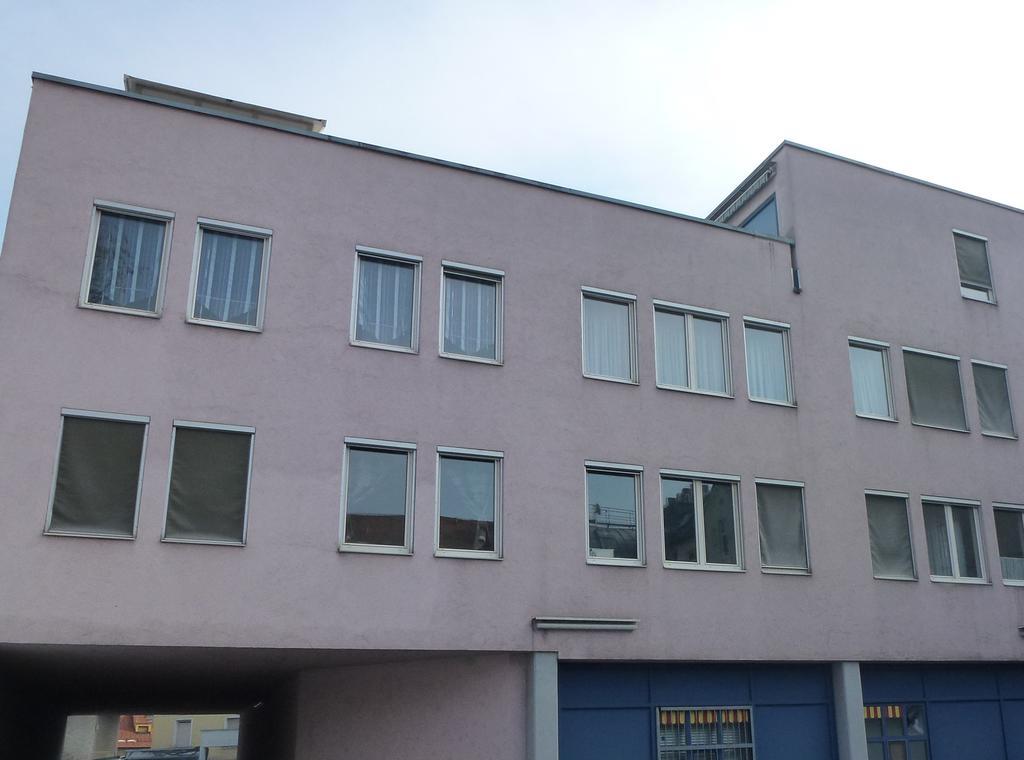 Apartment Apartmentstudio Mit Tiefgarage Free Parking *
